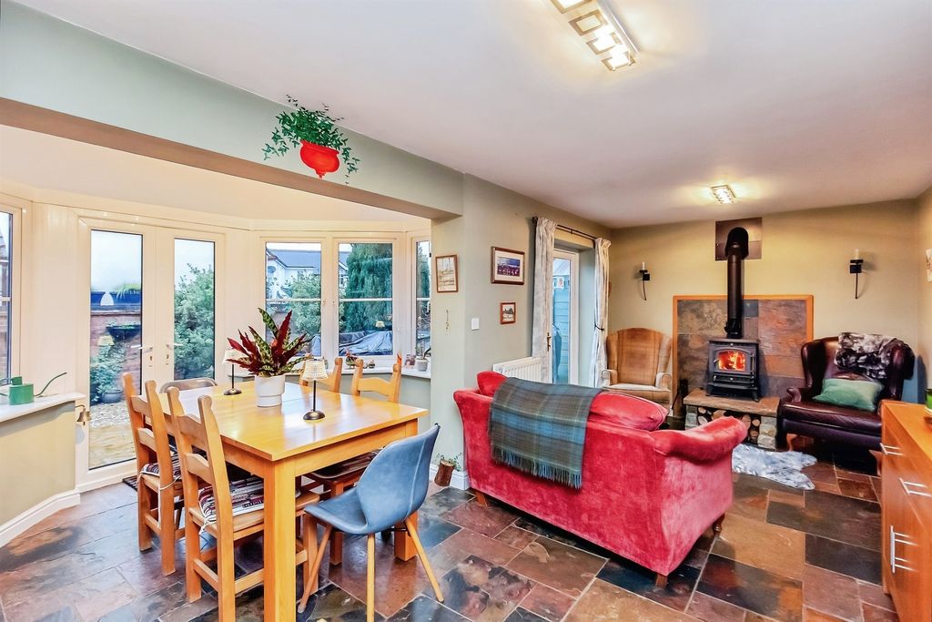 Additional image 13 of 6 bed detached house for saleGlover Court, Middleton, Market Harborough LE16