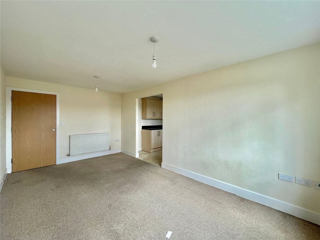 Additional image 5 of 2 bed flat for saleLatimer Close, Widnes, Cheshire WA8