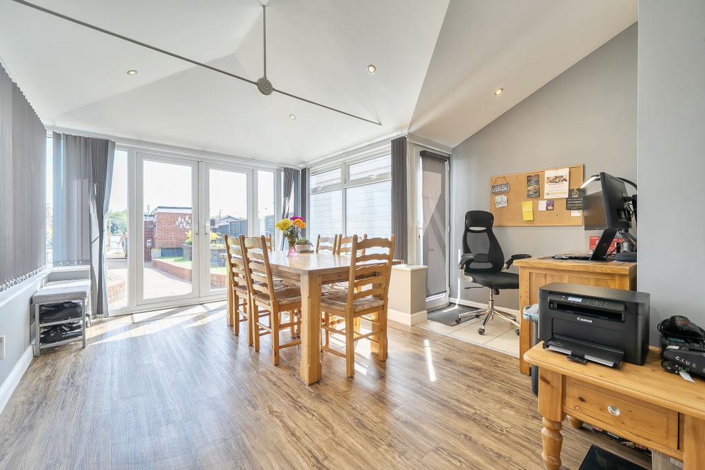 Additional image 4 of 3 bed end terrace house for salePriory Road, Southampton SO17