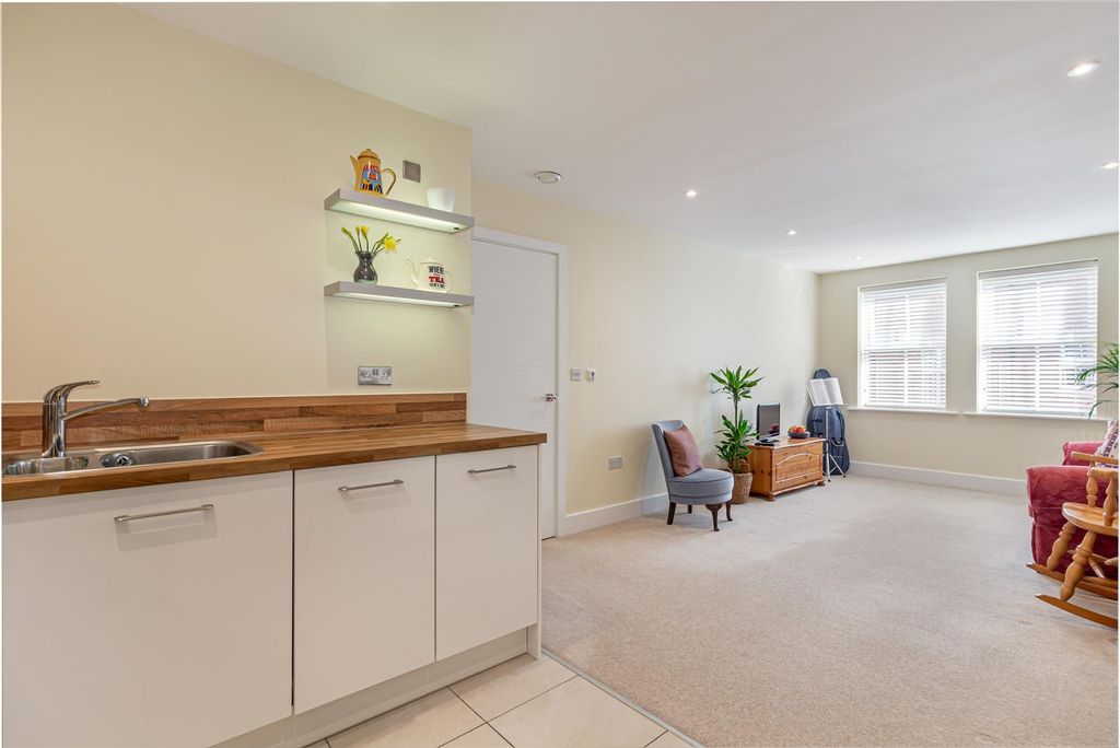 Additional image 12 of 2 bed flat for saleArmstrong Drive, Worcester WR1
