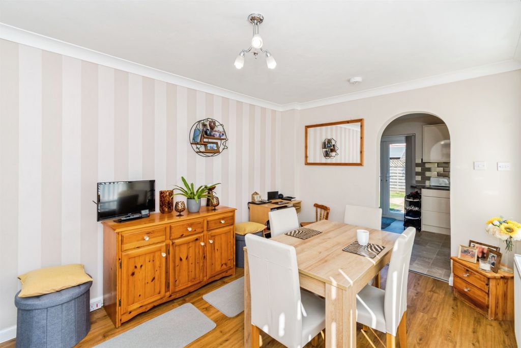 Additional image 4 of 2 bed detached bungalow for saleWestover Road, Southampton SO16
