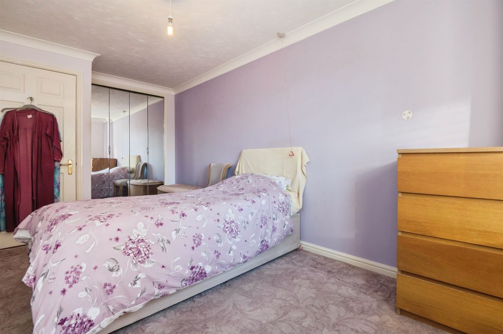 Additional image 5 of 1 bed flat for saleOakley Road, Southampton SO16