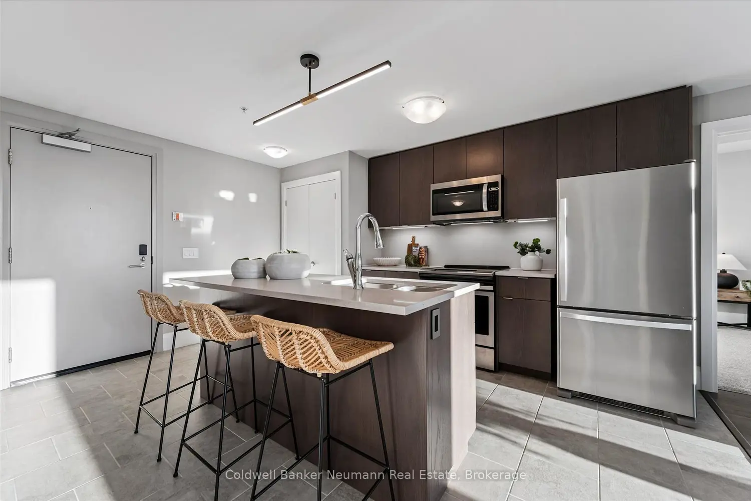 Additional image 3 of 73 Arthur Street 708