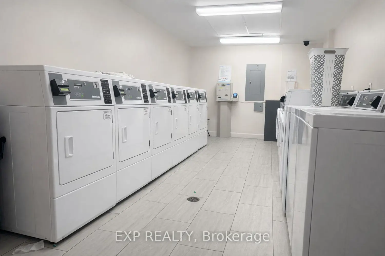 Additional image 18 of 475 Laurier Avenue 705