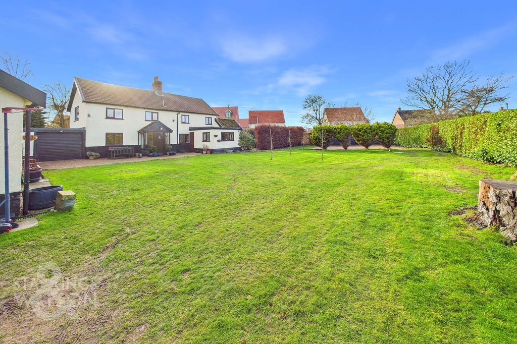 Additional image 34 of 5 bed detached house for saleRightup Lane, Wymondham NR18