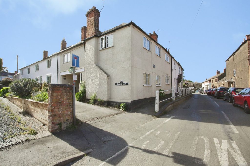4 bed terraced house for saleMain Street, Desford, Leicester LE9