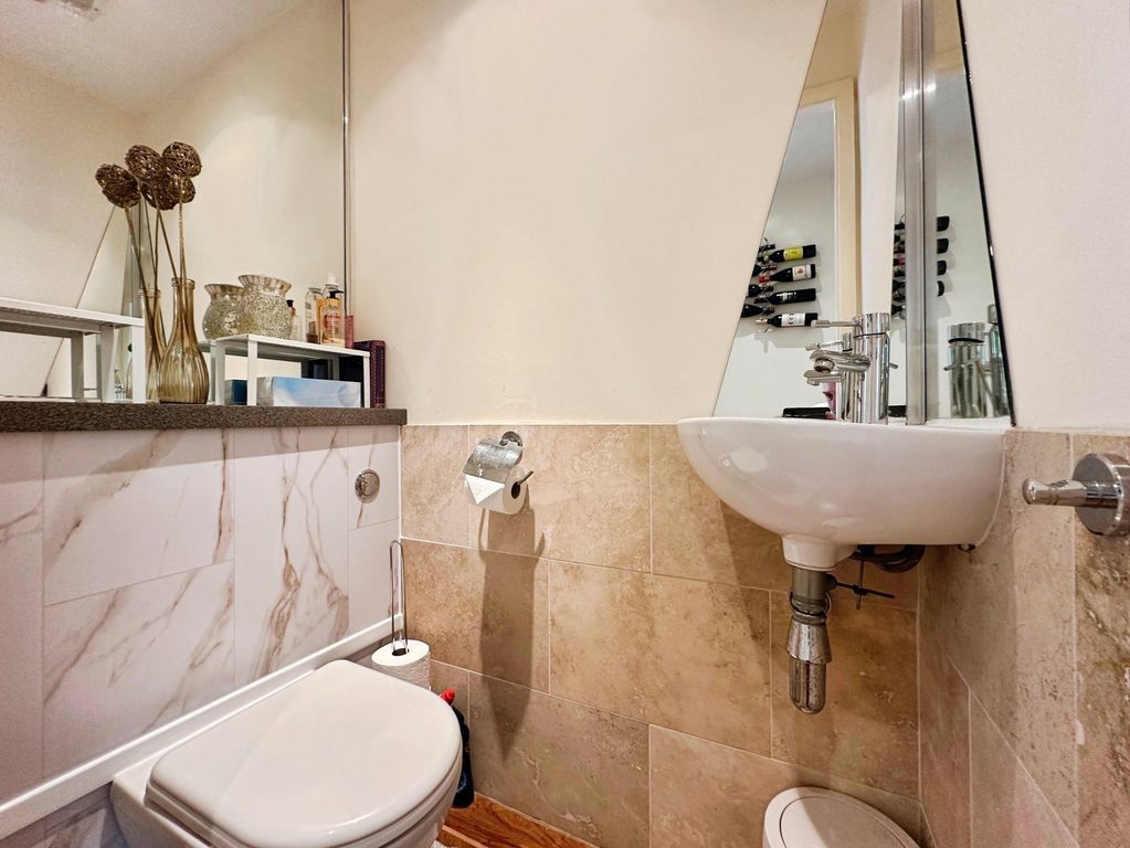 Additional image 14 of 3 bed flat for saleCygnet Close, Compton, Wolverhampton WV6