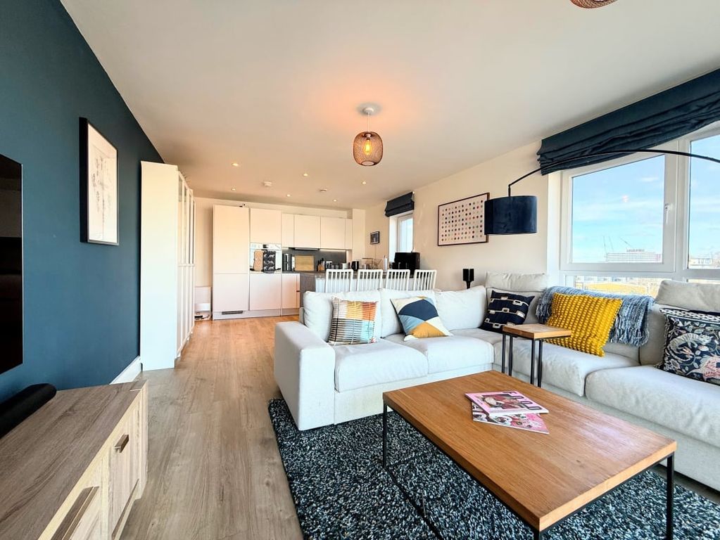 Additional image 4 of 2 bed flat for saleRiverside Quay, Thomas Blake Avenue, Southampton SO14