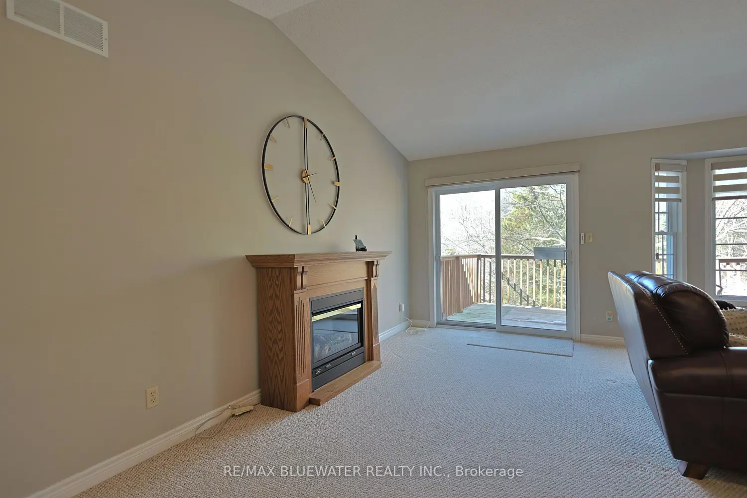 Additional image 5 of 9826 Northville Crescent 8
