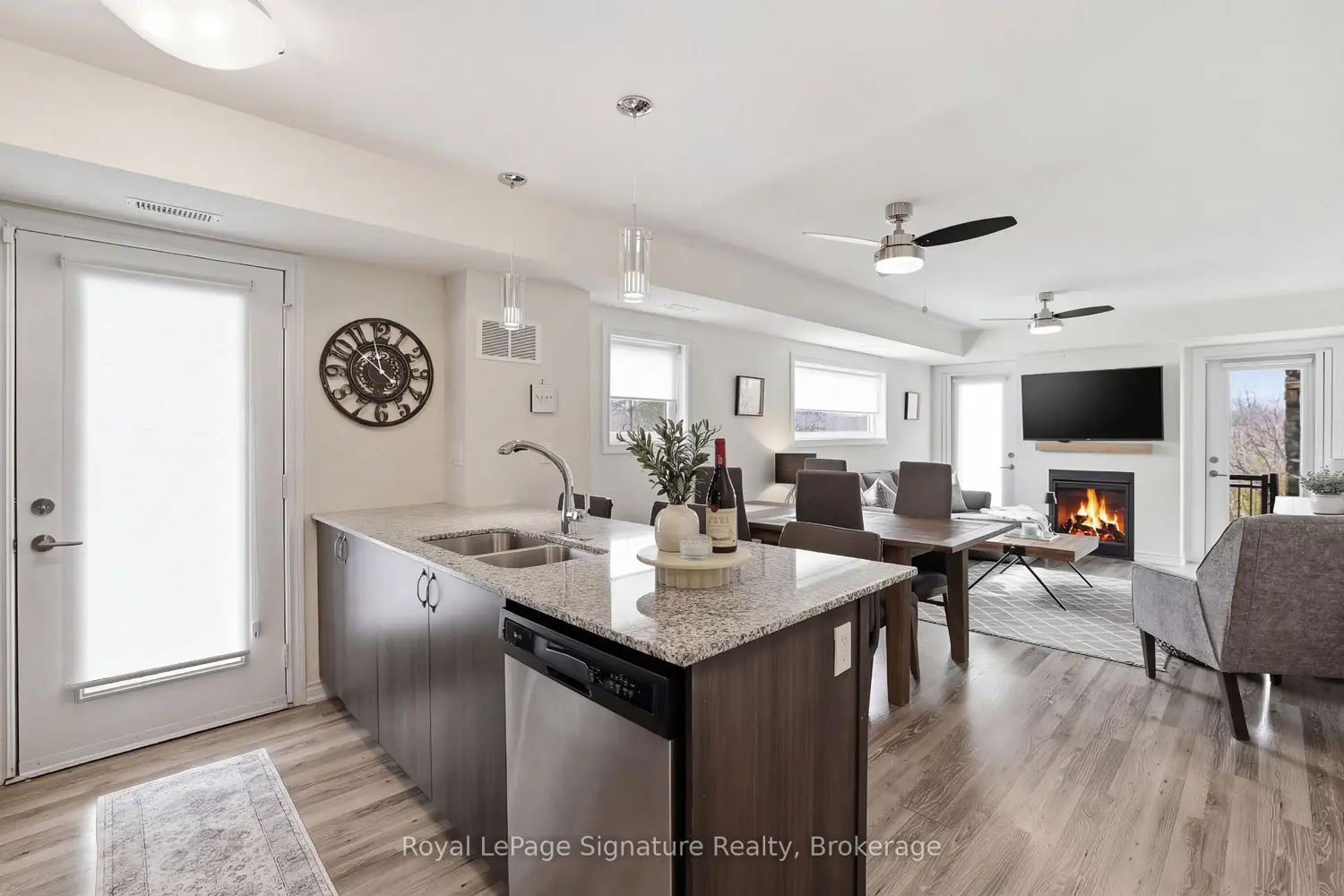 4 Anchorage Crescent 101