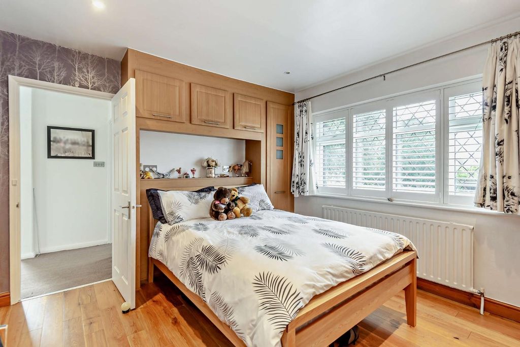 Additional image 24 of 4 bed detached house for saleClockhouse Lane, Ashford TW15