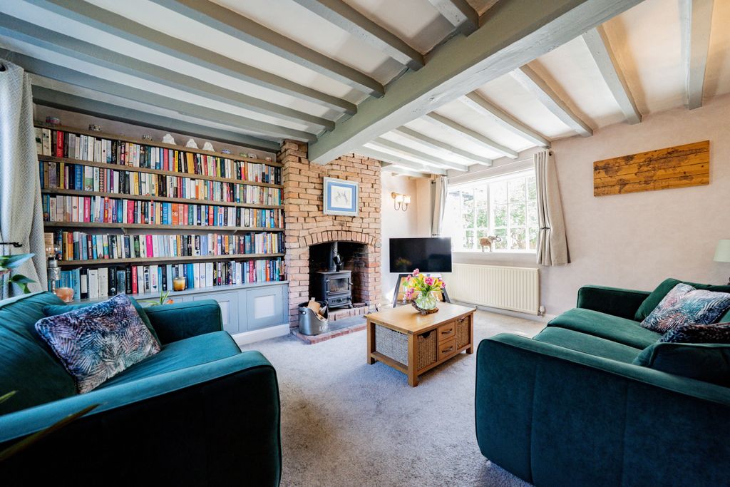 Additional image 3 of 4 bed semi-detached house for saleThe Square, Glenfield, Leicester, Leicestershire LE3