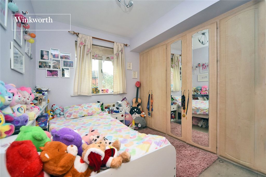 Additional image 10 of 3 bed semi-detached house for saleLower Green Gardens, Worcester Park KT4