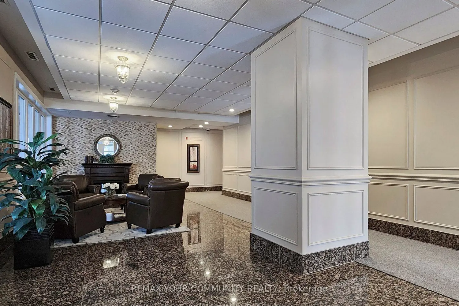 Additional image 4 of 15450 Yonge Street 205