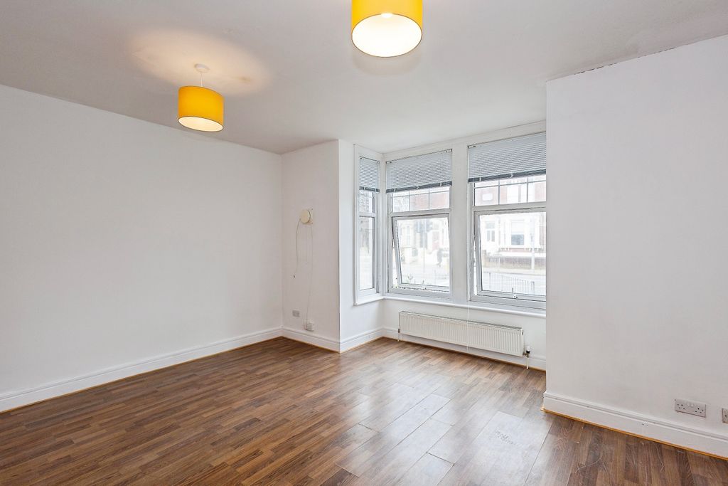 Additional image 5 of 1 bed flat for sale196-198 London Road, Portsmouth PO2