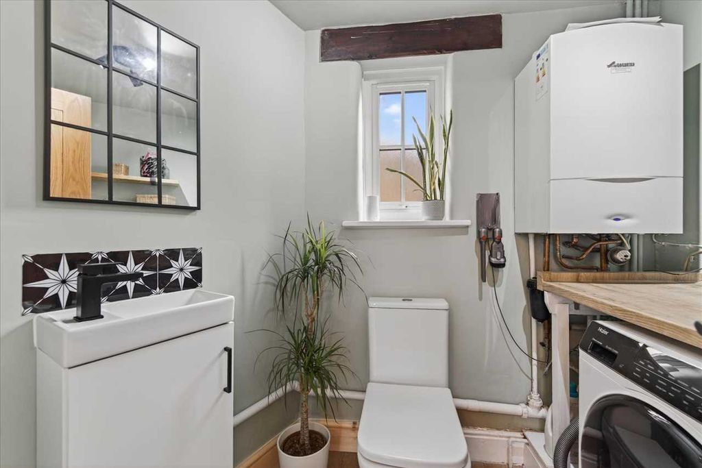Additional image 16 of 3 bed cottage for saleWalnut Tree Cottage, Corby Road, Cottingham LE16