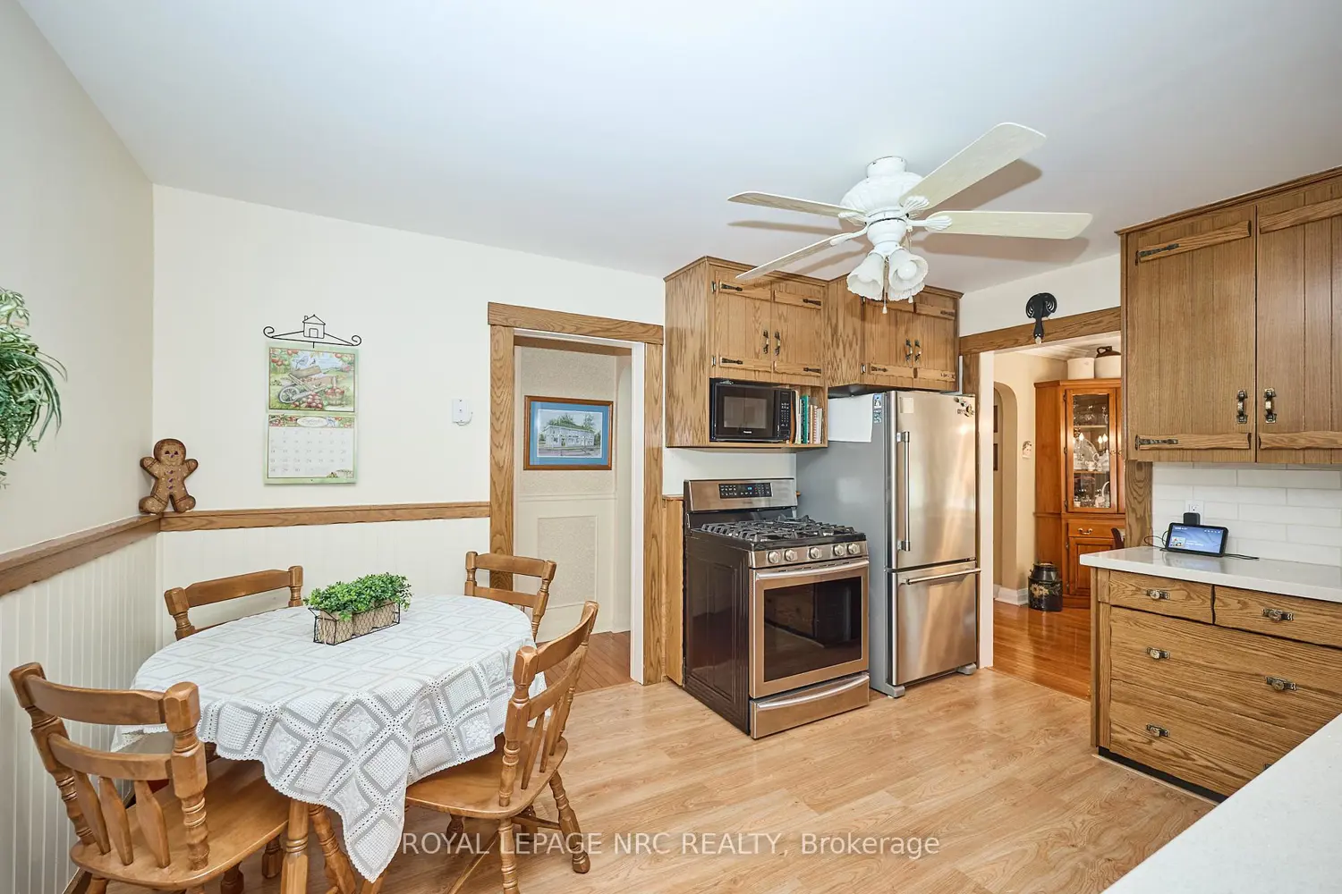 Additional image 4 of 4013 Welland Street