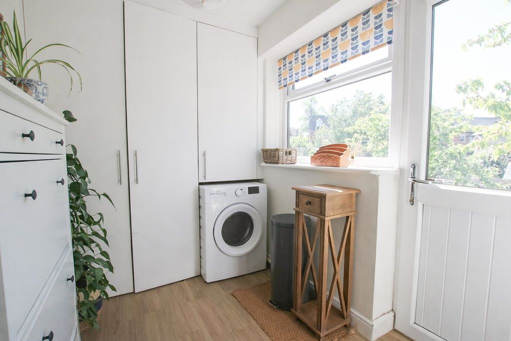 Additional image 2 of 3 bed semi-detached house for saleLangborough Road, Wokingham RG40