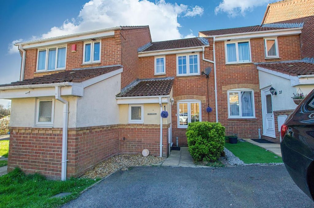 2 bed terraced house for saleFlint Close, Southampton SO19