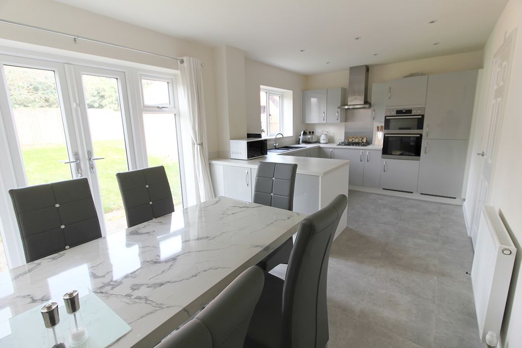 Additional image 8 of 4 bed detached house for saleJamie Marcus Way, Oadby LE2