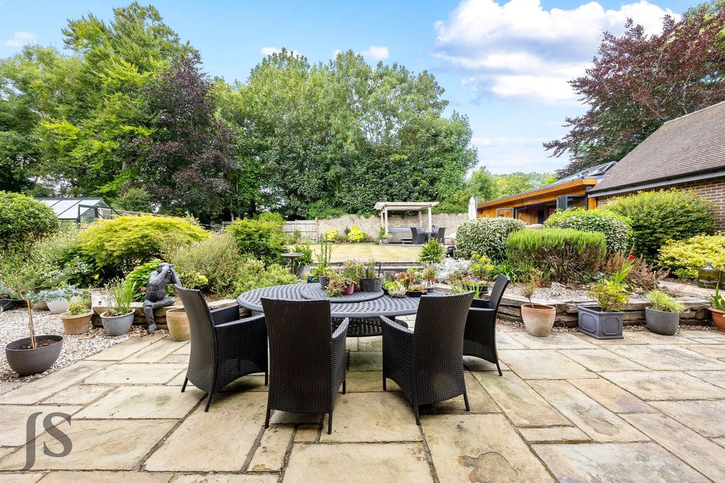Additional image 27 of 5 bed detached house for saleFirst Avenue, Worthing, West Sussex BN14