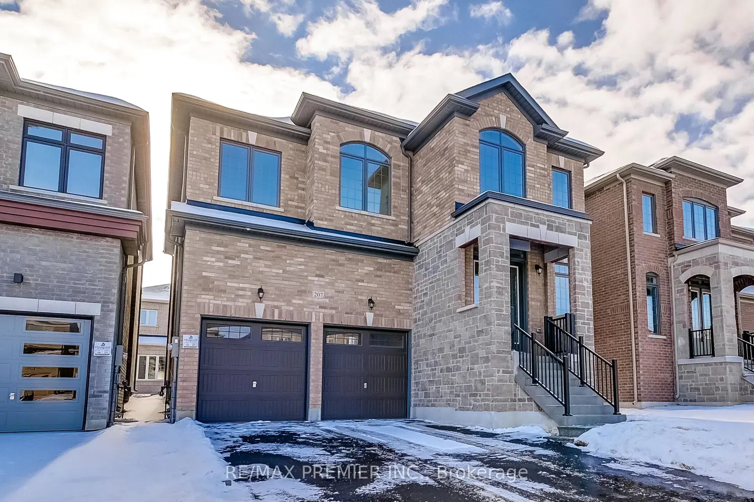 207 Fallharvest Way