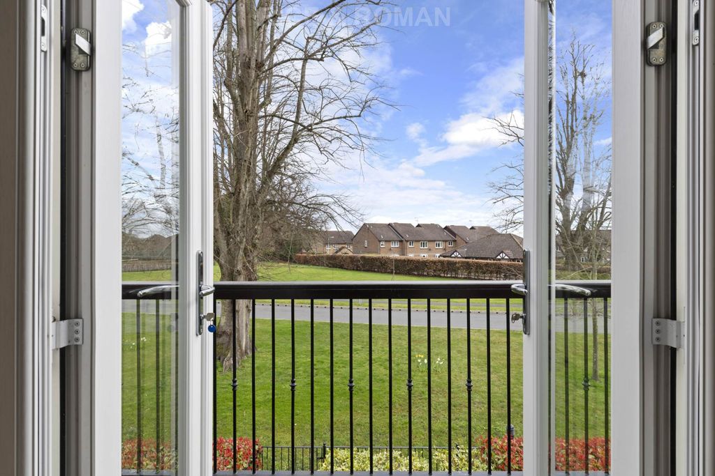 Additional image 4 of 2 bed flat for saleAcademy House, Wokingham RG40