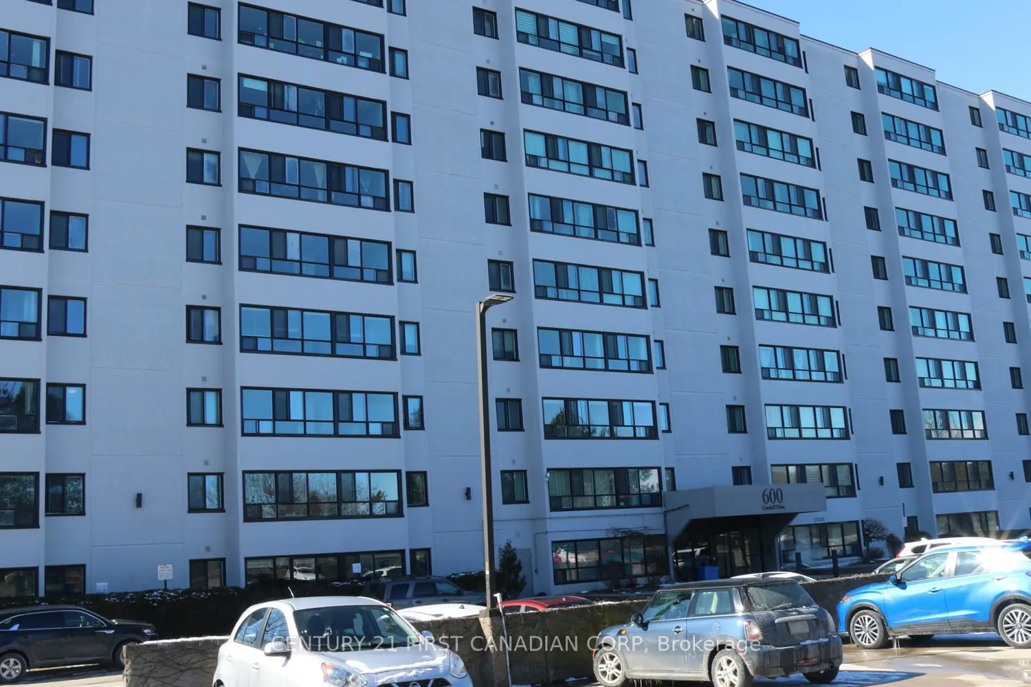 600 Grenfell Drive 207