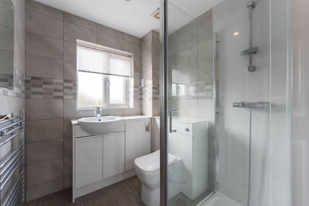 Additional image 11 of 3 bed semi-detached house for saleThe Furlongs, Market Harborough LE16