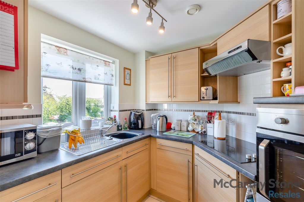 Additional image 7 of 1 bed flat for saleButter Cross Court, Stafford Street, Newport TF10