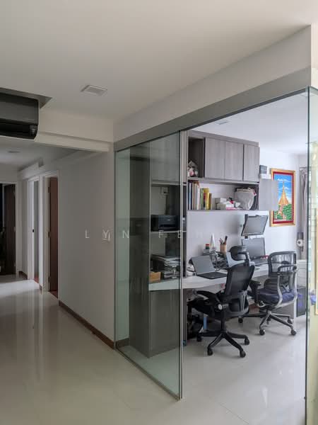 323A Sumang Walk photo 4