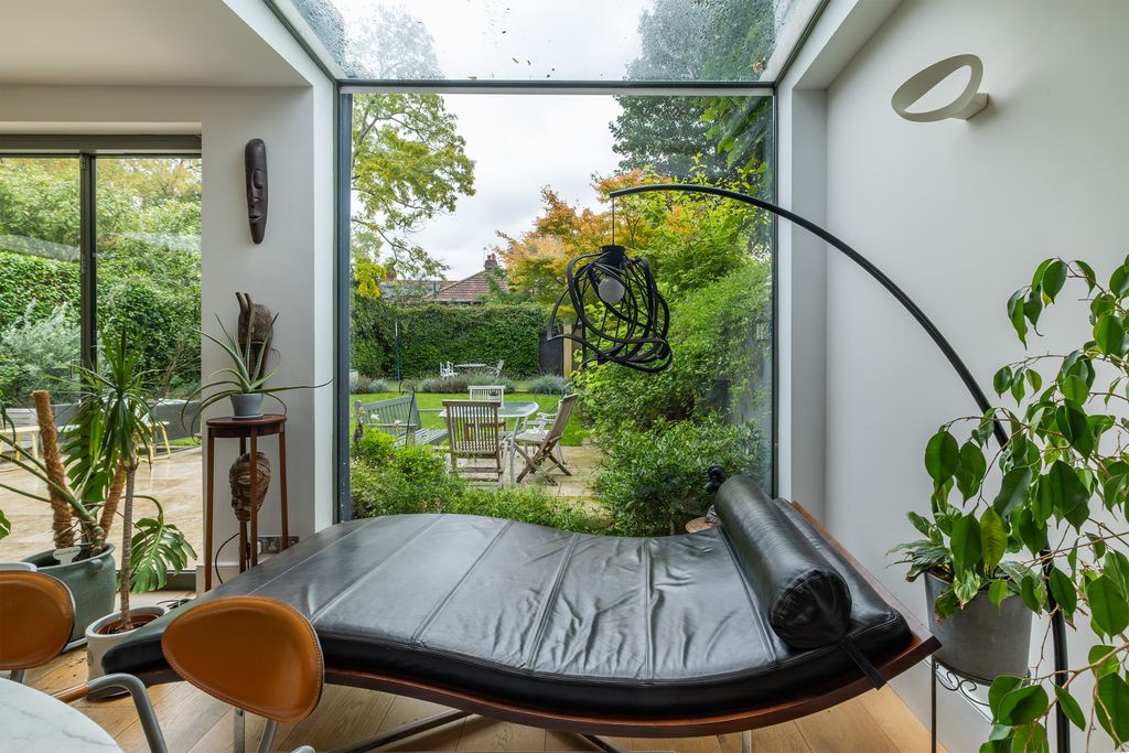 Additional image 9 of 6 bed detached house for saleLion Gate Gardens, Richmond TW9