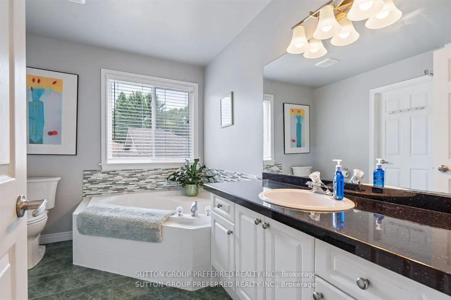 Additional image 12 of 623 Thornwood Court