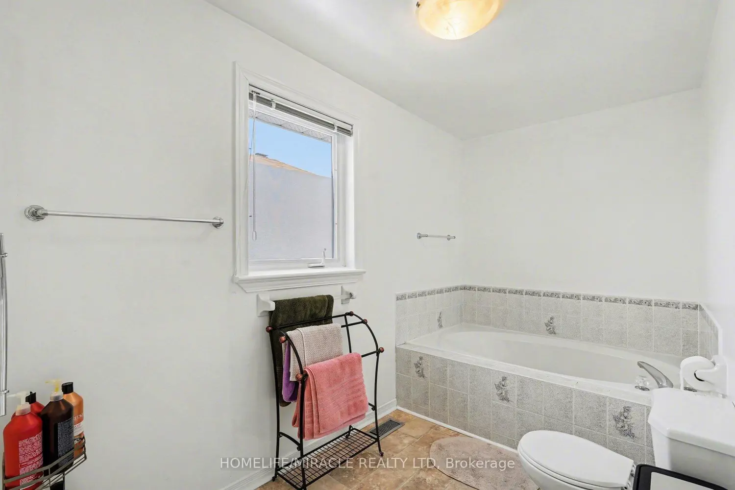 Additional image 16 of 106 Knudson Drive