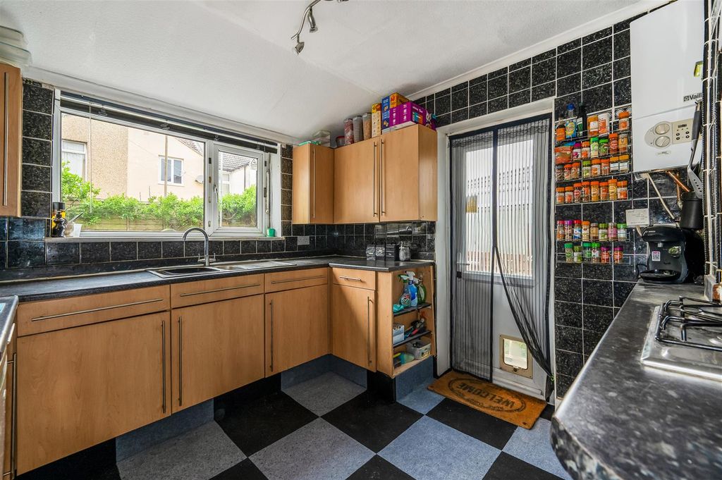 Additional image 9 of 3 bed terraced house for saleCardiff Road, Portsmouth PO2