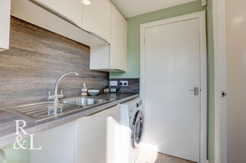 Additional image 8 of 4 bed detached house for saleBlackthorn Way, Measham DE12