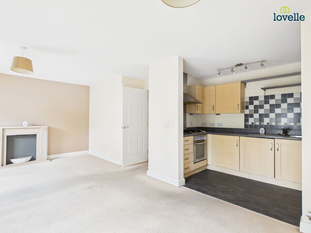 2 bed flat for saleAllenby Close, Lincoln LN3