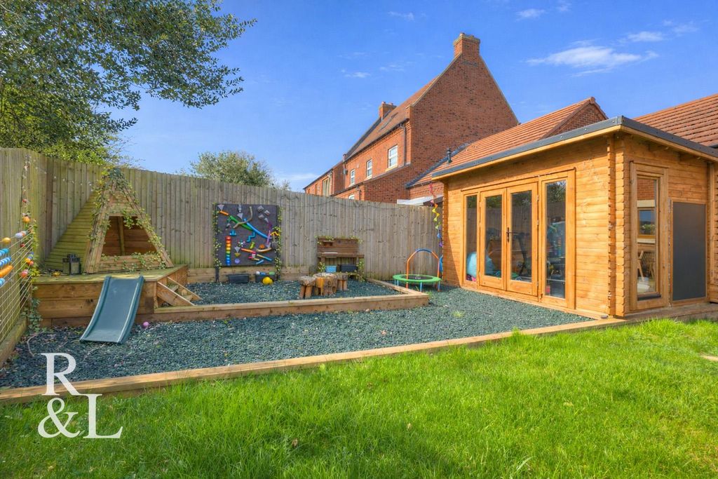 Additional image 24 of 3 bed semi-detached house for salePoplar Close, Overseal DE12