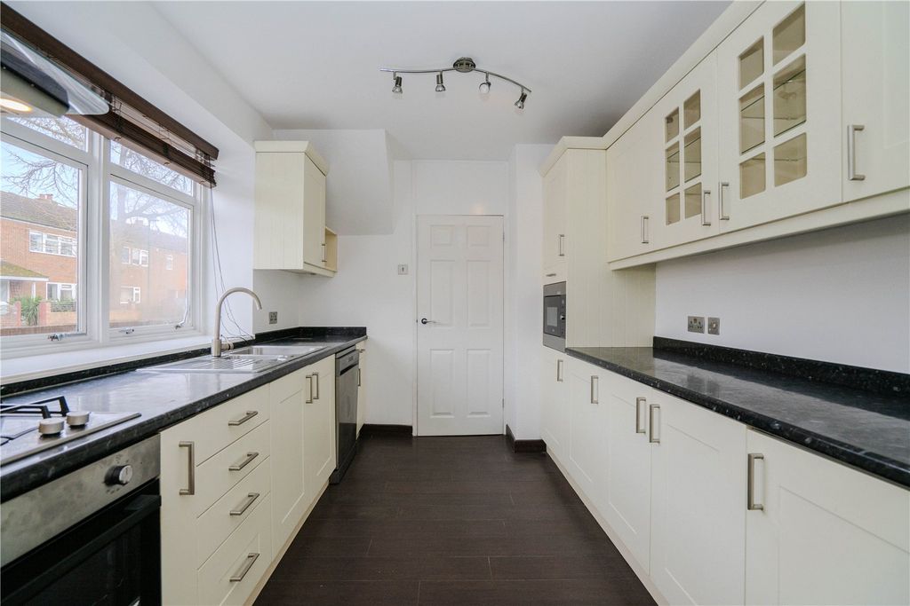 Additional image 3 of 3 bed semi-detached house for saleMaguire Drive, Richmond TW10
