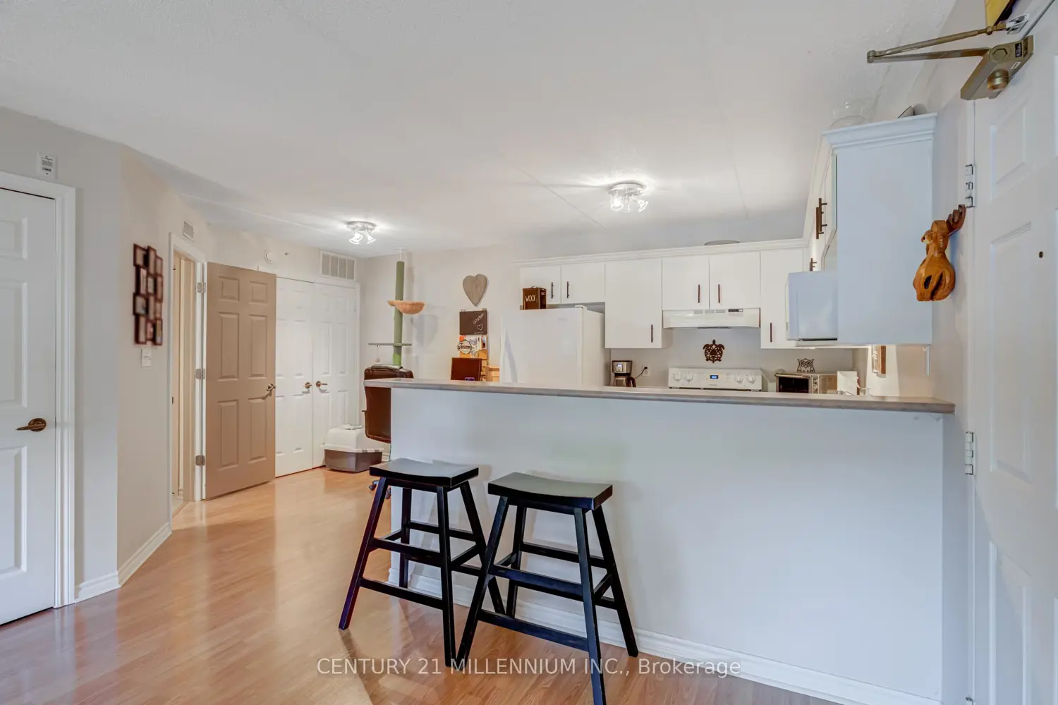 Additional image 7 of 4003 Kilmer Drive 110