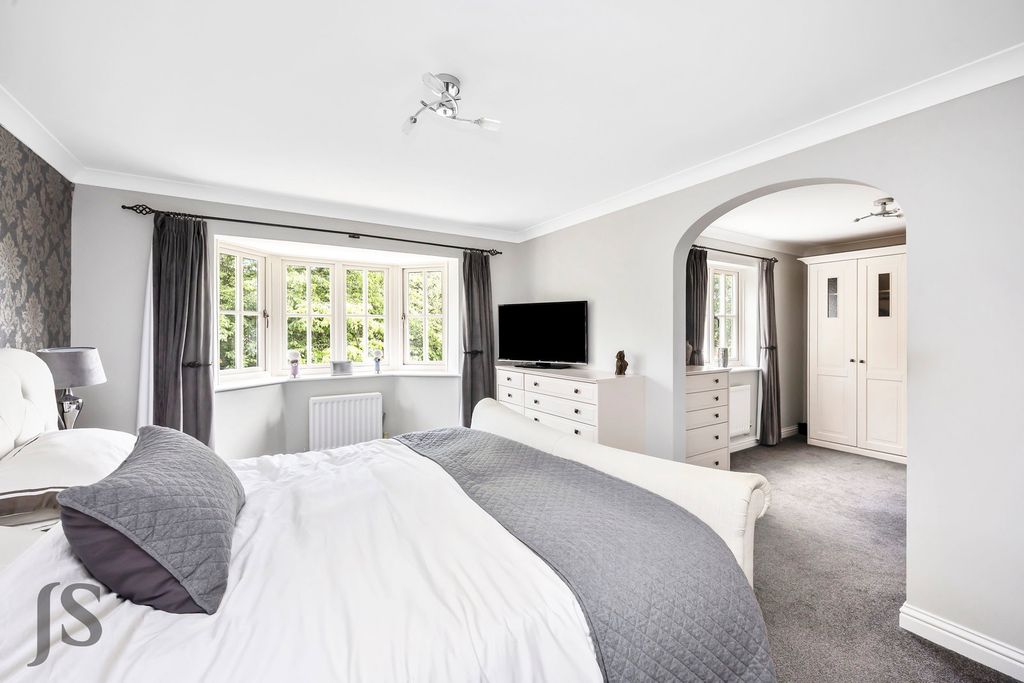 Additional image 15 of 5 bed detached house for saleFirst Avenue, Worthing, West Sussex BN14