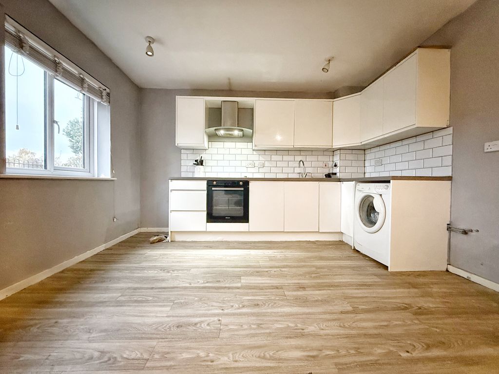 Additional image 2 of 2 bed flat for salePickering Court, Corby NN18