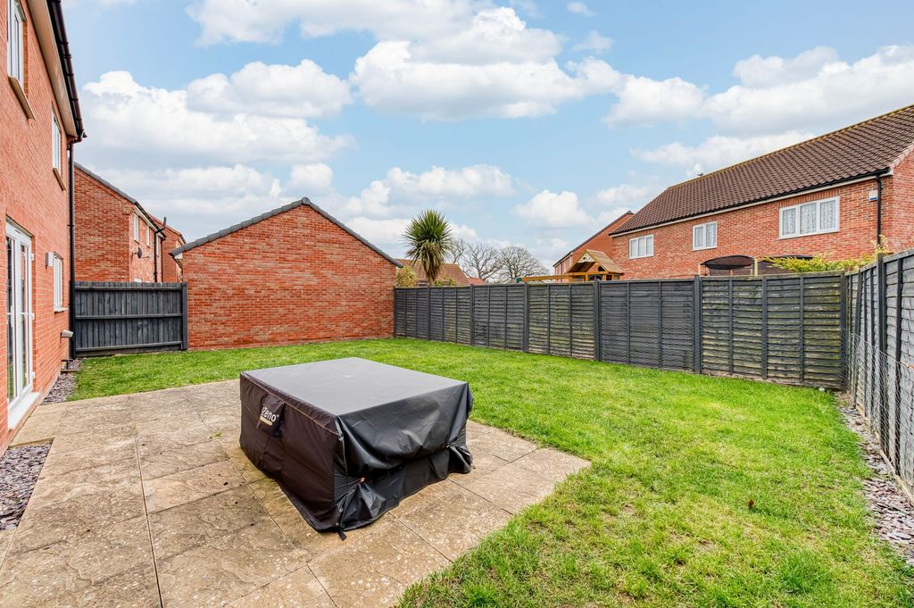 Additional image 19 of 5 bed detached house for saleNorwich Road, Wymondham NR18