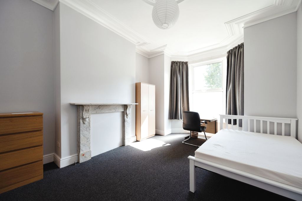 Additional image 5 of 9 bed terraced house for saleSt. Davids Road, Southsea, Hampshire PO5