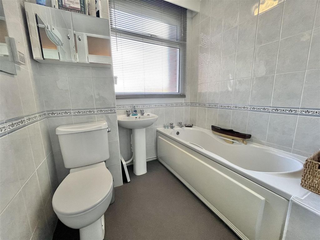 Additional image 11 of 2 bed flat for saleDenewood Court, Queens Road, Wilmslow SK9