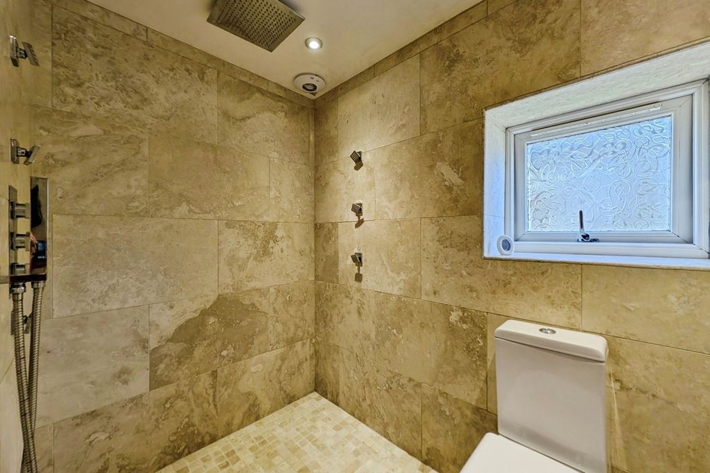 Additional image 22 of 5 bed detached house for saleTrajan Walk, Heddon-On-The-Wall, Newcastle Upon Tyne NE15