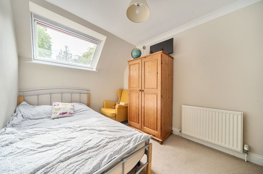Additional image 13 of 5 bed detached house for saleWinchester Road, Bassett, Southampton, Hampshire SO16