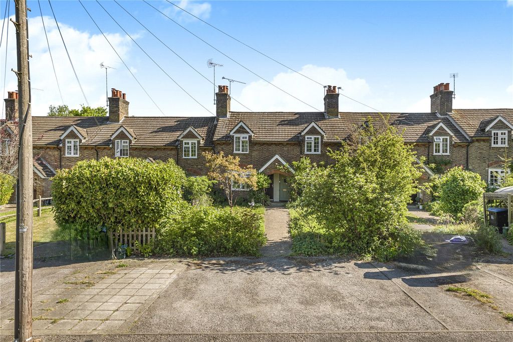 Additional image 18 of 2 bed terraced house for saleVictoria Road, Knaphill, Woking GU21
