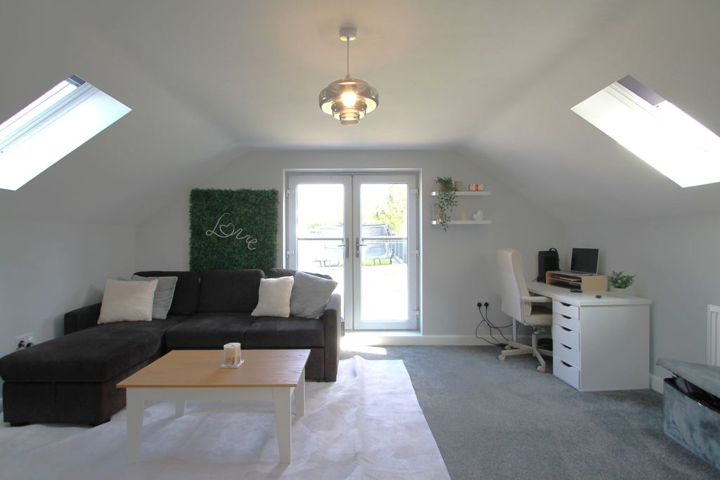 Additional image 14 of 5 bed property for saleFaire Road, Glenfield, Leicester, Leicestershire LE3