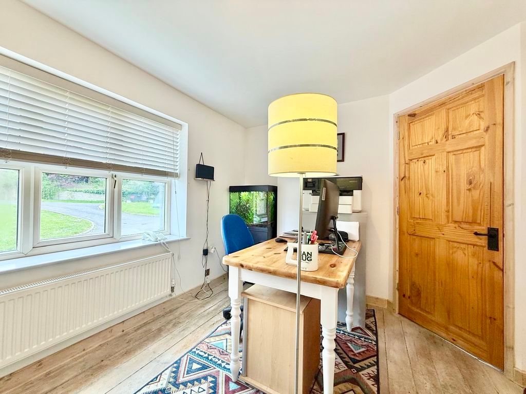 Additional image 22 of 3 bed property for saleHigh Street, Colsterworth, Grantham NG33